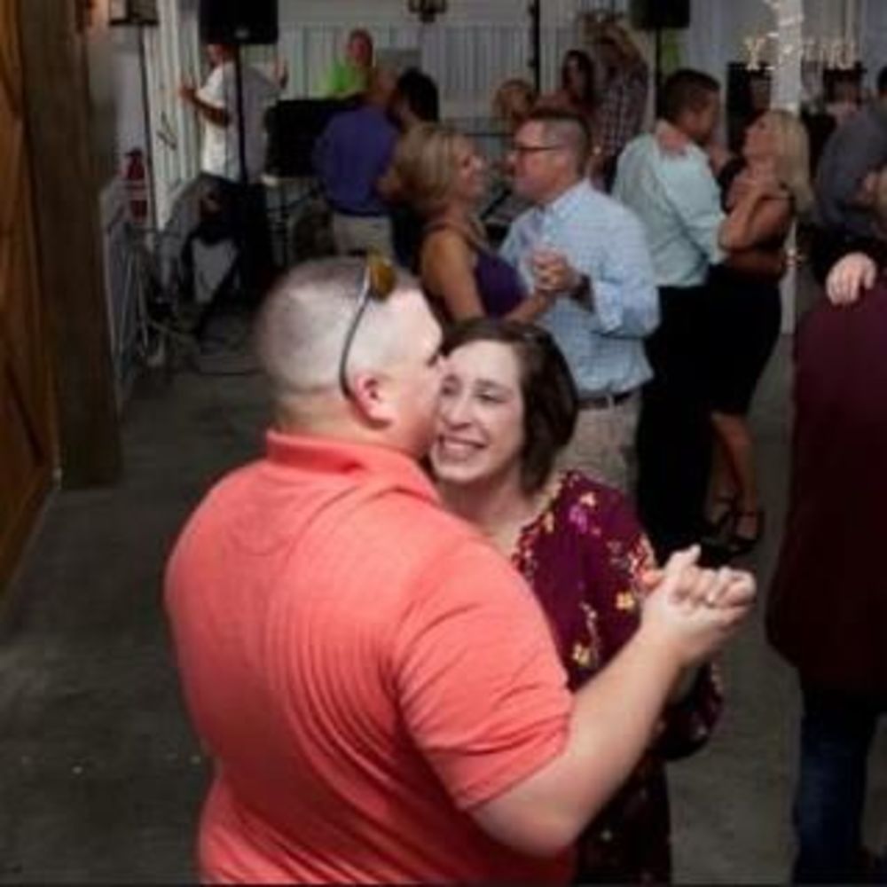 Meet your Posher, Suzanne